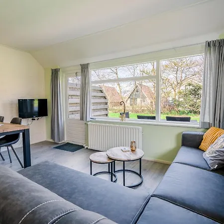Nieuwlanderweg 61 * De Waal